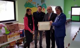 Tolentino, donati giocattoli all'Istituto comprensivo Don Bosco