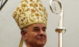 Al cinema Excelsior di Macerata monsignor Paglia presenta il suo "Il crollo del Noi"