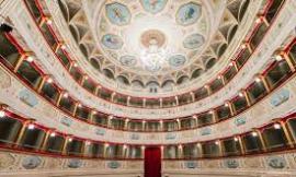 Teatri Sanseverino: lettura scenica con Lucia Tancredi e commedia dialettale con l'Alternativa