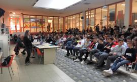 Costituzione della Repubblica Italiana in dono agli studenti del Bramante