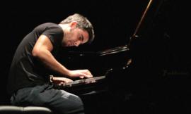 Camerino, domenica 8 aprile il pianista jazz Alberto Napolioni  chiude la 48^ stagione concertistica