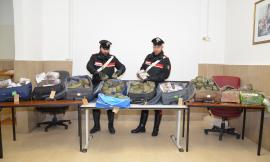 Nascondeva 225 chili di hashish nel deposito: arrestato un giovane