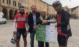Accolti a Borgo Ficana gli eco-atleti di Keep Clean and Ride