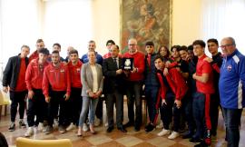 La Juniores della Civitanovese ricevuta da sindaco e assessore