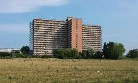 Hotel House e River Village, ancora droga