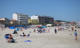 Civitanova, festa della Liberazione con assalto alle spiagge