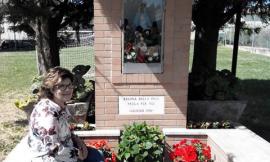 Trodica: i residenti sistemano l'edicola votiva presa di mira dai vandali
