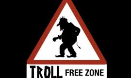 Il gruppo Facebook "Sei di Macerata se..." invaso da troll, bestemmie e oscenità
