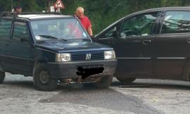 Macerata, scontro tra auto: un uomo e una donna in ospedale