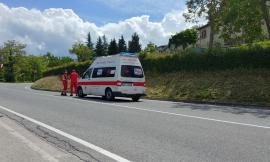 Camerino, incidente per l'ambulanza che correva a soccorrere il pedone investito