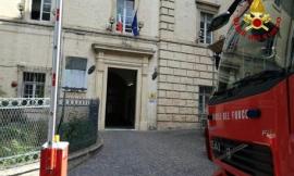 Crollo a Fermo: non sarebbero né le infiltrazioni d'acqua né lesioni dovute al sisma la causa
