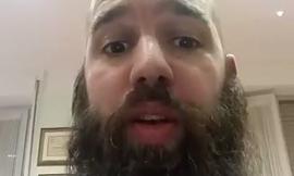 "Non la taglio fin quando non arrivano le Sae": giovane di Camerino si fa la barba dopo 19 mesi