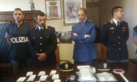 Macerata, 1,7 chili di cocaina in cantina e nel materasso un tesoro in contanti: 33enne in manette (FOTO)