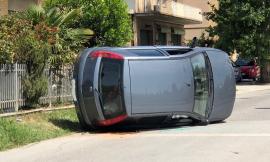Si ribalta con l'auto: tanta paura a Trodica