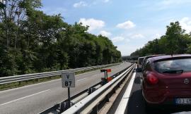 File interminabili e disagi: anche stamattina la superstrada 77 si è trasformata in una trappola per topi
