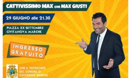 Civitanova, Max Giusti apre la stagione degli spettacoli in piazza XX Settembre