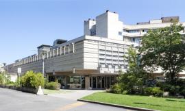Macerata, sospeso l'infermiere accusato di violenza sessuale all'ospedale