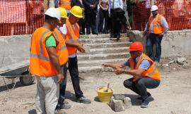 Posa della prima pietra per la nuova Mestica, a Macerata il sottosegretario Miur Giuliano e delegazione del Qatar