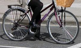 Porto Recanati, la sorprendono in sella ad una bici rubata: denunciata una donna