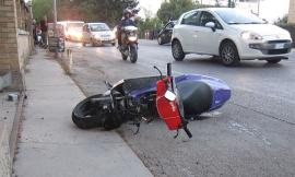 Montecosaro, incidente in motorino per un 17: trasportato all'ospedale