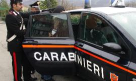 Macerata, ruba al centro commerciale: arrestato un 22enne
