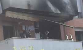 Macerata, paura in via Verga: incendio in un'abitazione