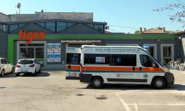 Civitanova, malore tra gli scaffali: signora soccorsa dal 118