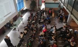 Castelraimondo: i ragazzi dell'Istituto Strampelli a scuola di "social" con la Polizia Postale