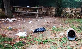 Civitanova, parco di via Saragat devastato dai vandali