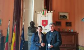 Recanati, il sindaco riceve il professor Paradiso del Massachusetts Institute of Technology di Boston