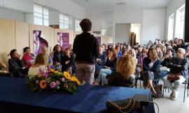 Civitanova, prosegue "La filosofia in città": serie di incontri per esplorare il rapporto tra individuo e società