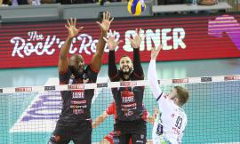 Lube, rimonta e vittoria al tie break nel big match con Trento