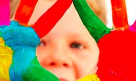 Macerata, alla scoperta della prima infanzia con gli incontri della onlus “Genitori&figli, per mano”