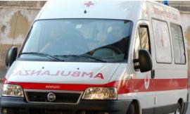 Macerata, malore al distributore: automobilista in ospedale