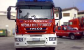 Fiamme nel deposito, domate grazie ai Vigili del Fuoco