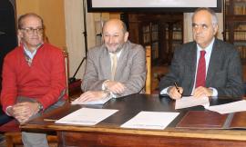 Macerata, accordo firmato tra Unimc e comune per apertura e gestione del parco Villa Lauri