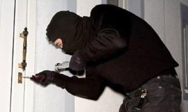 Ladri in azione a San Severino: svaligiata un'abitazione in assenza dei proprietari