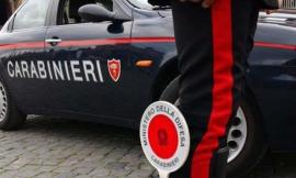 Una deve scontare pena per spaccio, l'altra è al volante ubriaca: fermate due donne