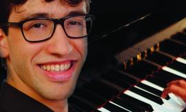 Tolentino, Recital pianistico di Michele Garzo sulle note di Scriabin, Chopin e Liszt
