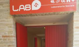 Macerata, nuovi corsi al LABS: dal laboratorio teatrale all'addestramento di cani