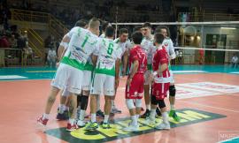 Volley, la Goldenplast vince il derby contro la Menghi Shoes: alla Marpel Arena finisce 3-0 per gli ospiti