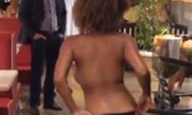 "Pazza" di gelosia entra in un negozio in minigonna e tacchi per poi spogliarsi e aggredire il titolare: intervengono i Carabinieri