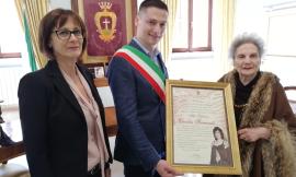 La soprano Elvidia Ferracuti insignita dal comune di Potenza Picena