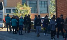Macerata, consegnati opuscoli informativi contro le droghe agli studenti dell'Agraria