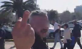 Civitanova, pranzano "a scrocco" in uno chalet: la titolare posta il video sui social