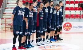 Basket, quarto k.o consecutivo per la Rossella Civitanova contro Teramo: il sogno playoff resta a un passo