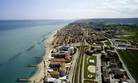 La spiaggia di Porto Recanati eletta "Bandiera verde dei pediatri" per il 12° anno consecutivo