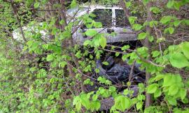 Civitanova, discarica abusiva nella zona industriale (FOTO)
