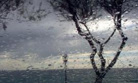 Pioggia, vento, mare mosso e temporali: allerta meteo per domenica 24 e lunedì 25