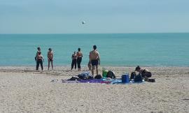 25 aprile: prime prove d'estate a Civitanova, ma fino all'arrivo della nuvola "fantozziana" (FOTO)